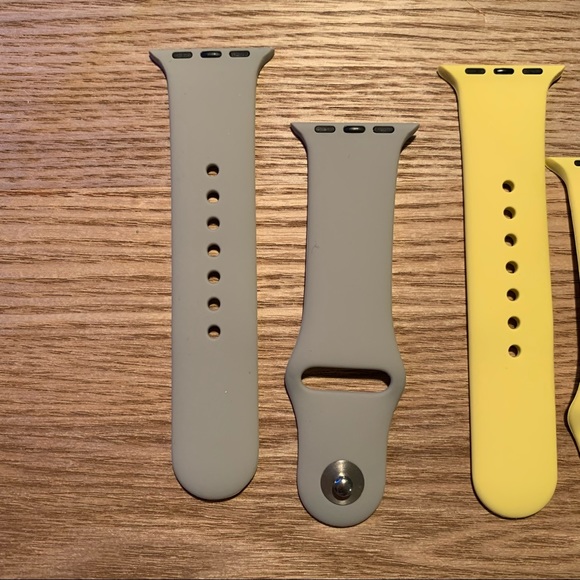 Set of 2 Silicon Smart Watch Bands for Apple Watch 38/40mm Yellow & Gray - Picture 7 of 7